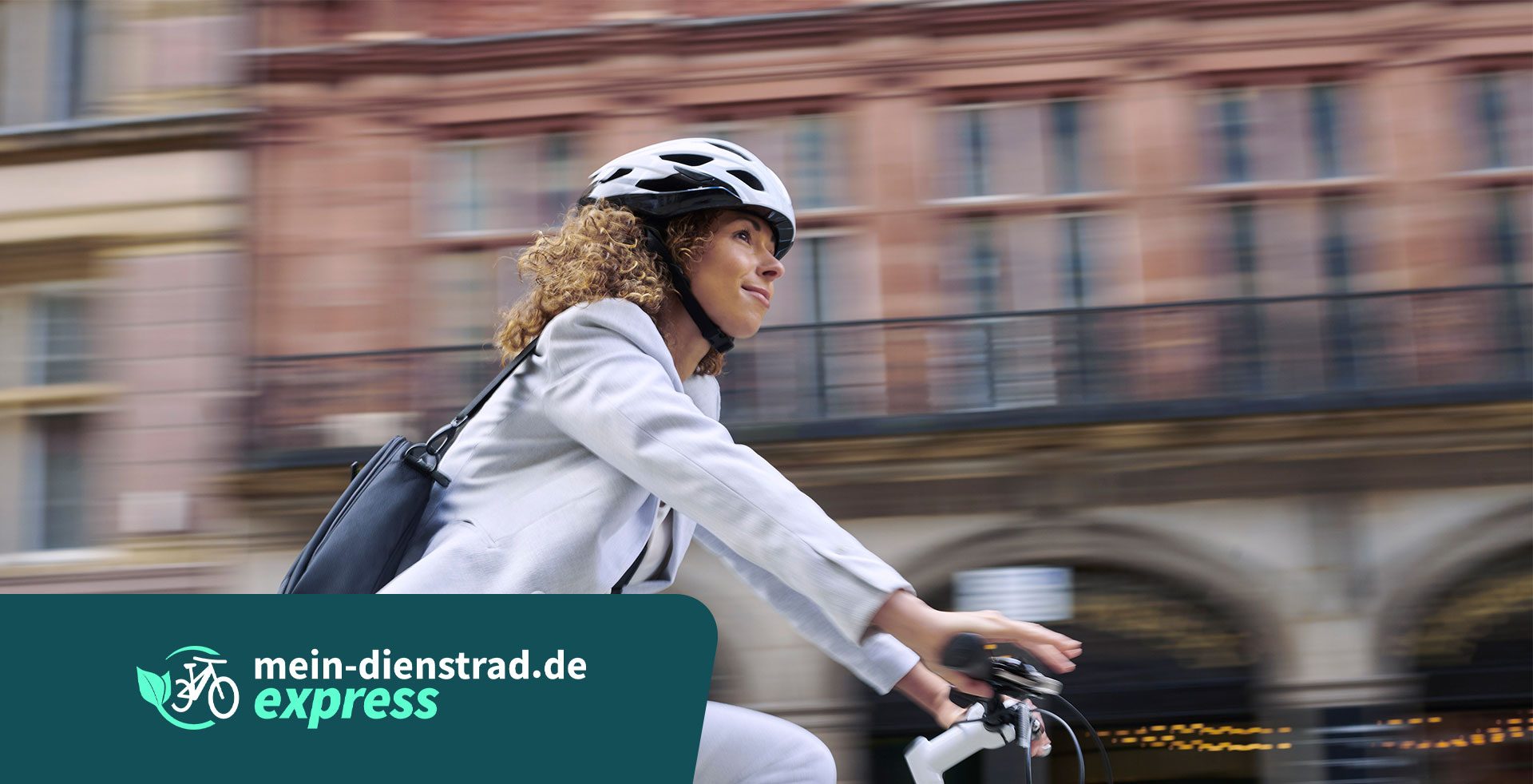 Personen kaufen Fahrradteile im Geschäft